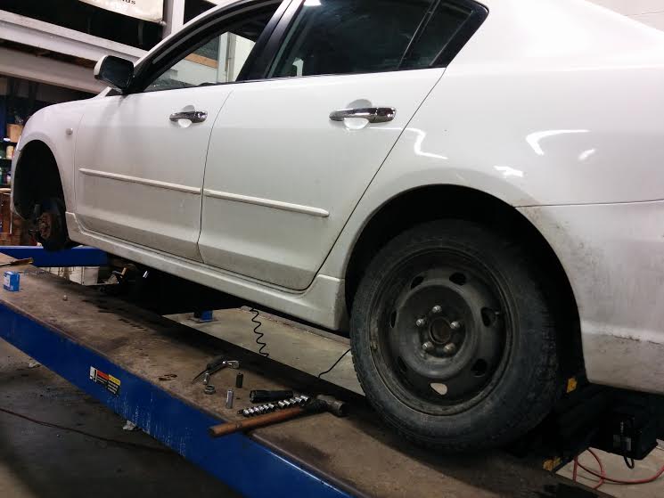 Auto shops warn – Don’t rush to change those winter tires