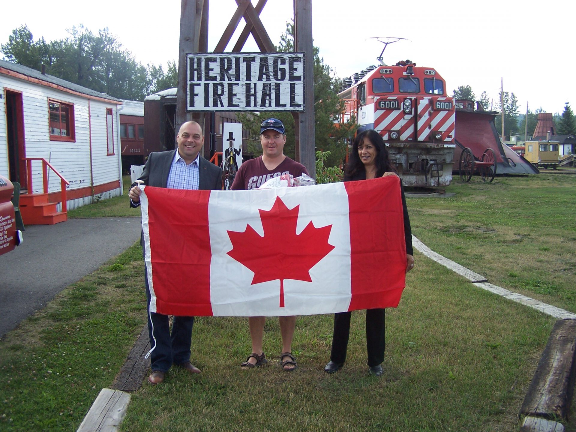 Museum receives flag donation