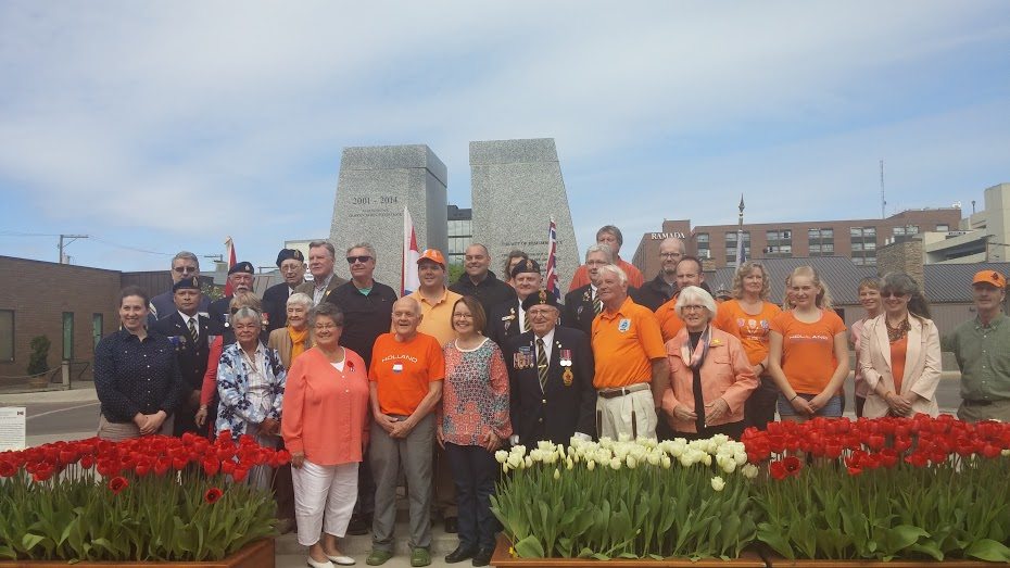 Local Dutch community remembers fallen WWII Canadians