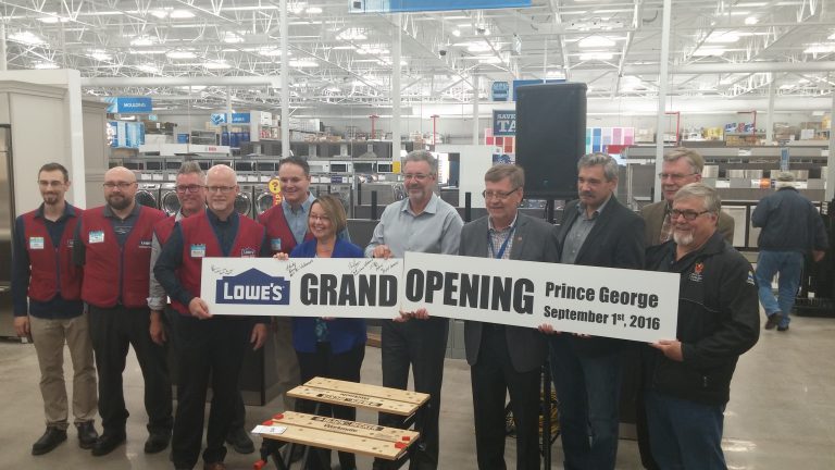 Lowe’s marks grand opening in Prince George with $10,000 donation to College of New Caledonia