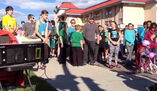 Hundreds turn out for 36th annual Terry Fox run