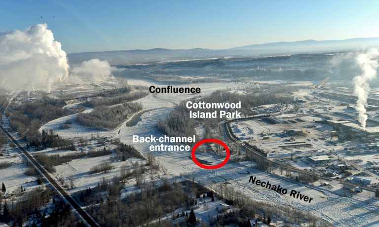 City crews prepare to clear ice from section of Nechako River