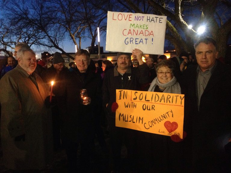 Hundreds show Love and Support for Muslim community