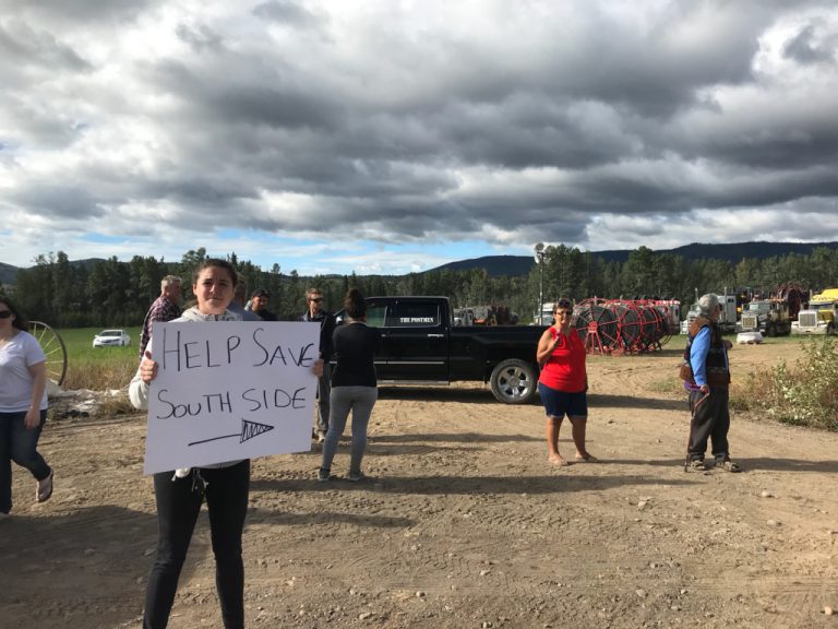 VIDEO: Southside residents block exit as firefighting equipment set to leave