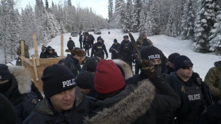 RCMP on the move to Unist’ot’en camp