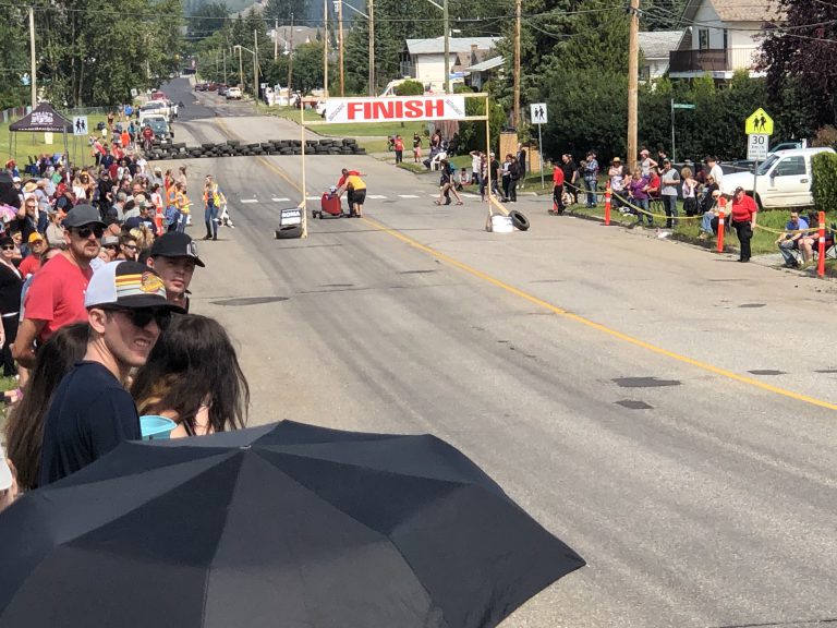 Soapbox Derby Race raises $1500