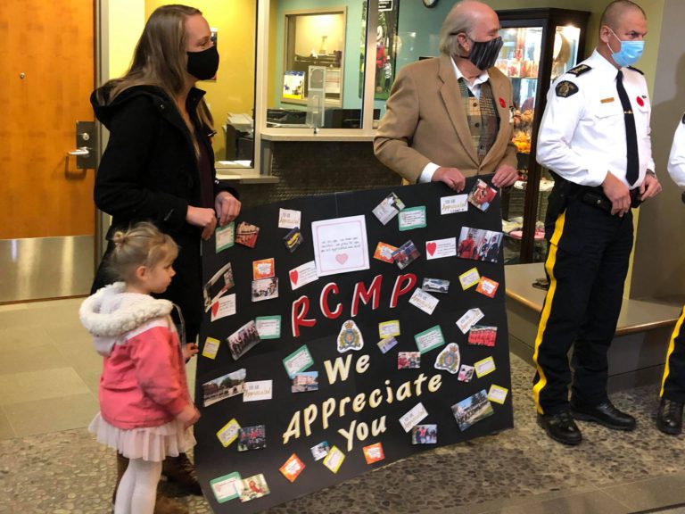 Prince George Peacemakers show appreciation for RCMP