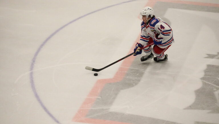 Nanaimo puts a dent in Spruce Kings playoff hopes with resounding victory